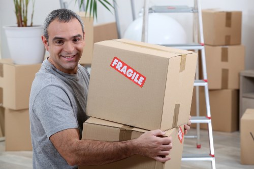 Inner-city moving van service for Docklands homes and offices