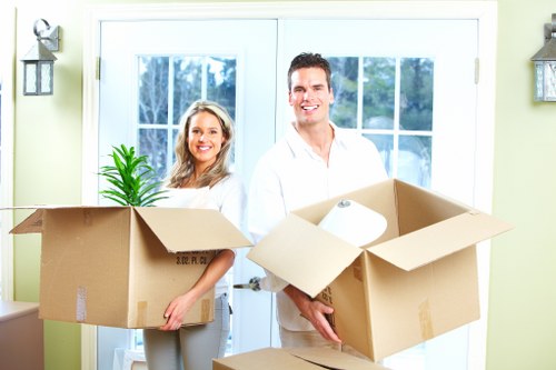 Small house removal and moving van service